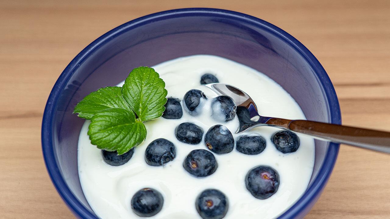 Bio-Naturjoghurt im Test: Welche Marken empfehlenswert sind