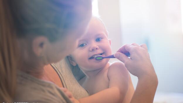 Bundesinstitut für Risikobewertung: Nur eine Fluorid-Prophylaxe bei Kindern anwenden