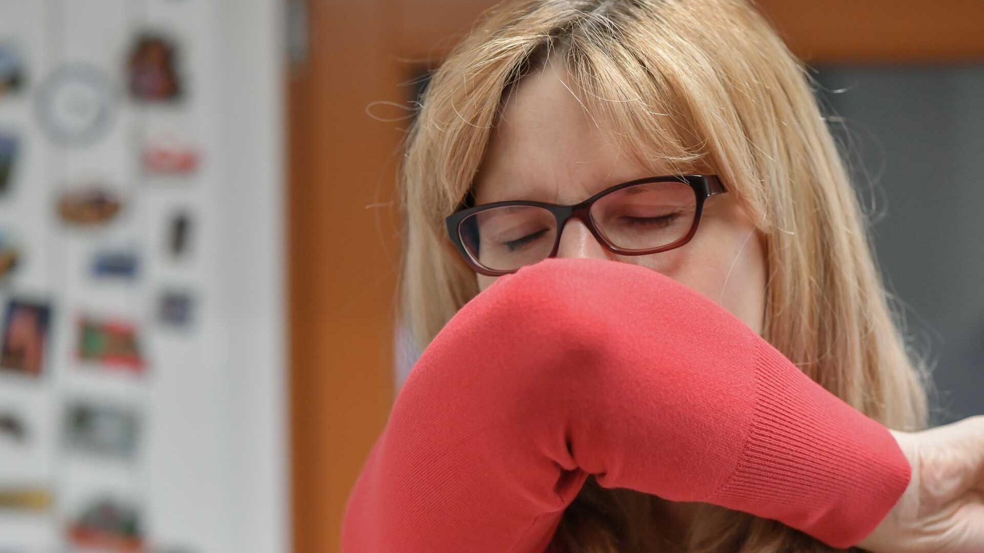 Husten in den Griff bekommen: Das rät ein Lungenarzt Husten in den Griff bekommen: Das rät ein Lungenarzt