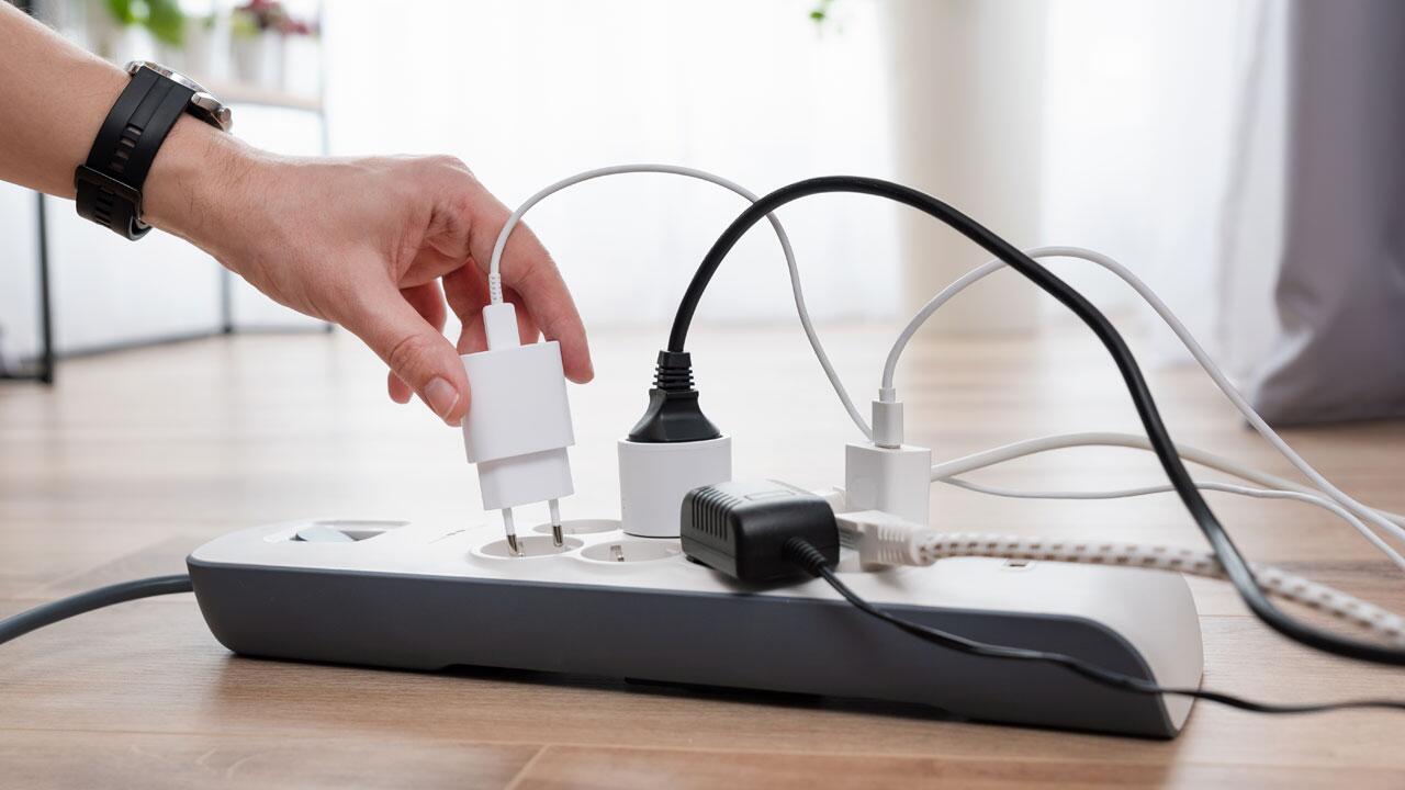Energiesparen im Urlaub: Clevere Tipps für Umwelt und Geldbeutel Energiesparen im Urlaub: Clevere Tipps für Umwelt und Geldbeutel