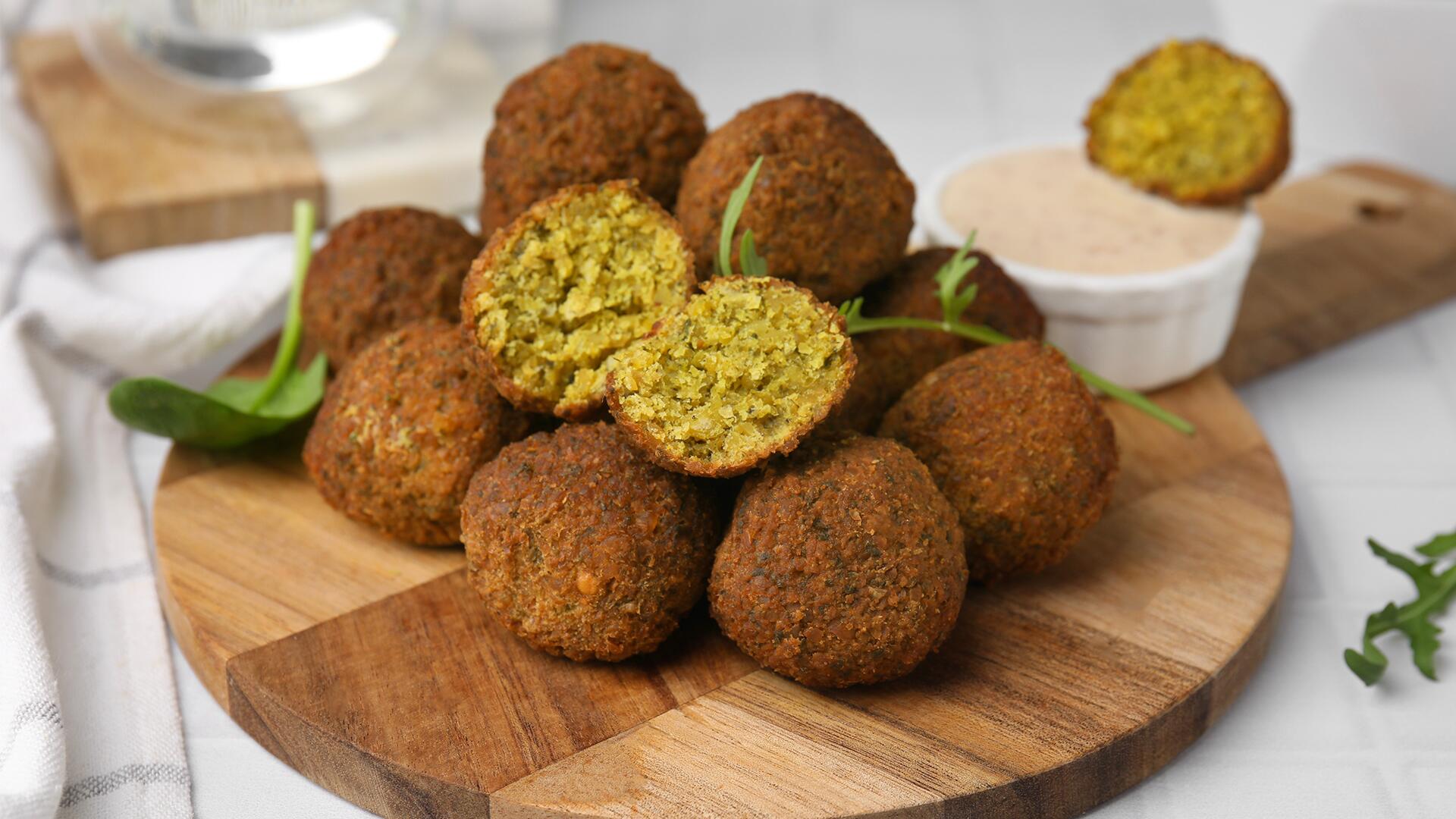 Falafel im Test: Nur Bio-Bällchen können überzeugen Falafel im Test: Nur Bio-Bällchen können überzeugen