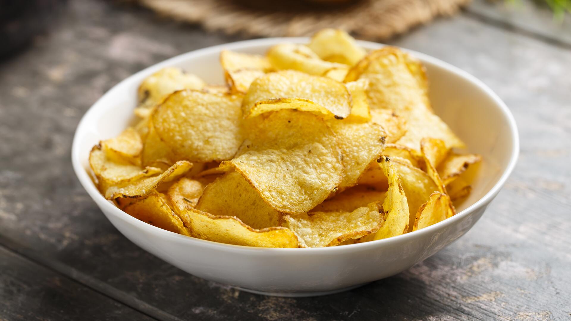 Kesselchips im Test: Nur zwei Sorten sind "gut" Kesselchips im Test: Nur zwei Sorten sind "gut"