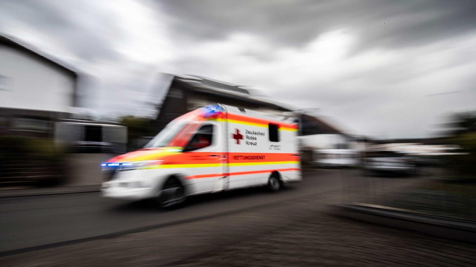 Schlaganfall erkennen: Der FAST-Test hilft im Notfall Schlaganfall erkennen: Der FAST-Test hilft im Notfall