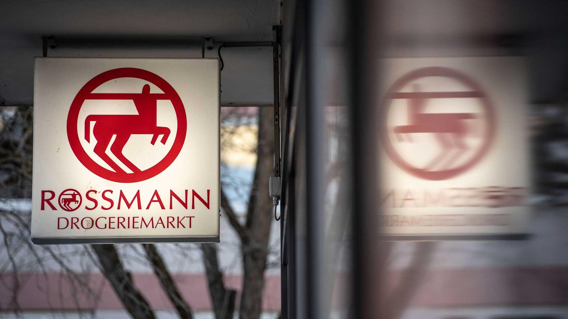 Rossmann ruft Kosmetikprodukt zurück – wegen Bakterien Rossmann ruft Kosmetikprodukt zurück – wegen Bakterien