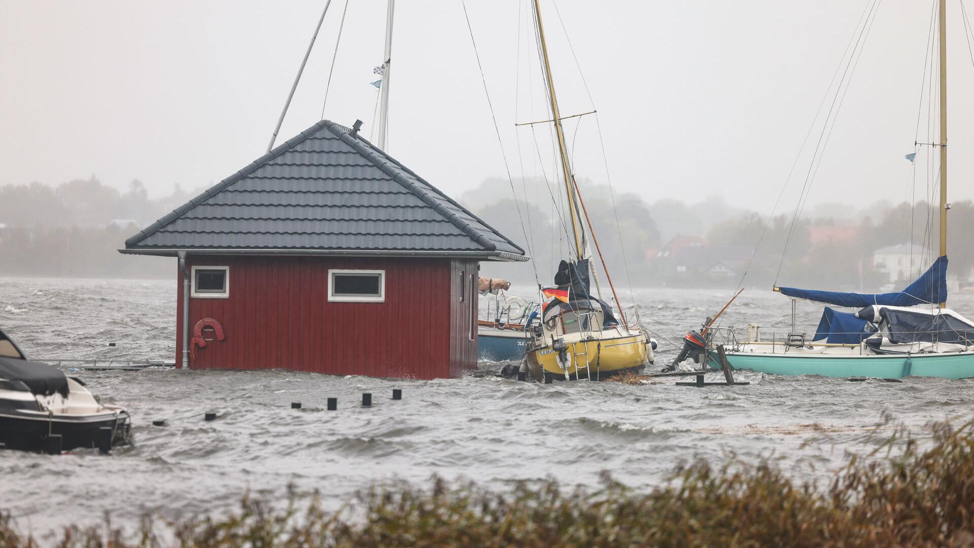 Von Hitzerekorden bis steigenden Küsten: Deutschlands Wetter verändert sich Von Hitzerekorden bis steigenden Küsten: Deutschlands Wetter verändert sich