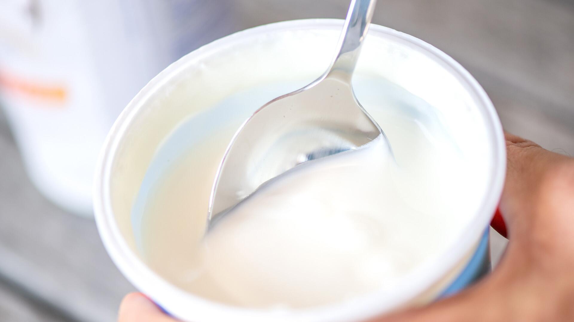 Joghurt, Skyr und Quark: Wie unterscheiden sich die Produkte? Joghurt, Skyr und Quark: Wie unterscheiden sich die Produkte?
