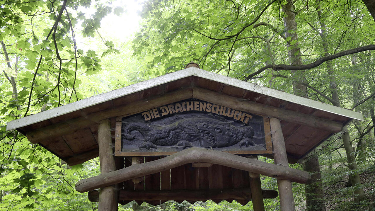 Im thüringischen Eisenach bietet die Drachenschlucht beindruckende Wandereindrücke.