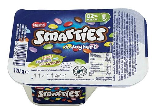 Nestlé Mix-in Smarties & Joghurt