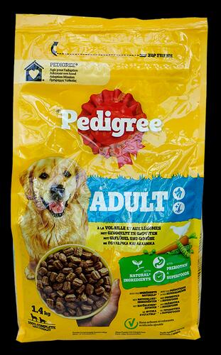 Pedigree Adult mit Geflügel und Gemüse 