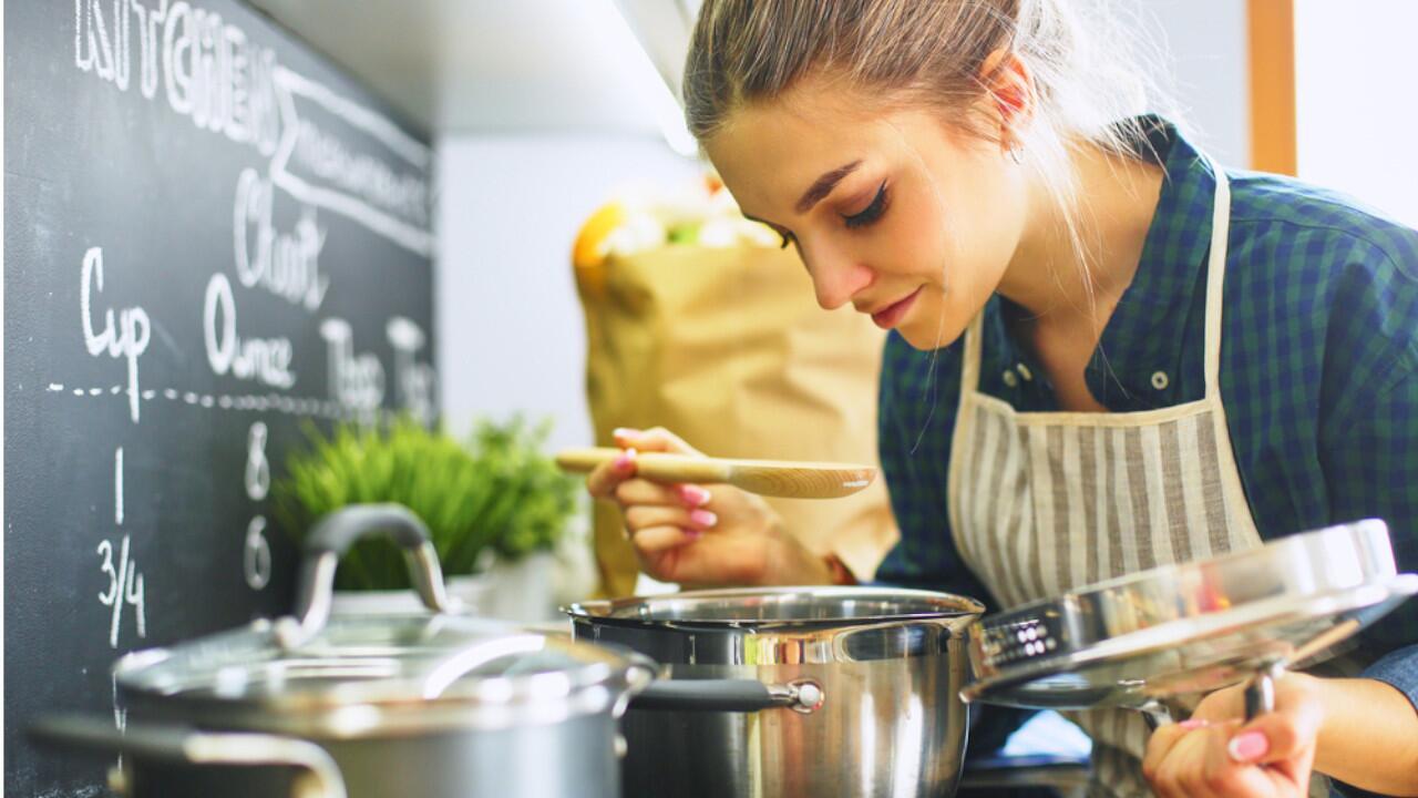 Lebensmittel aufwärmen: So oft dürfen Sie Essen erwärmen