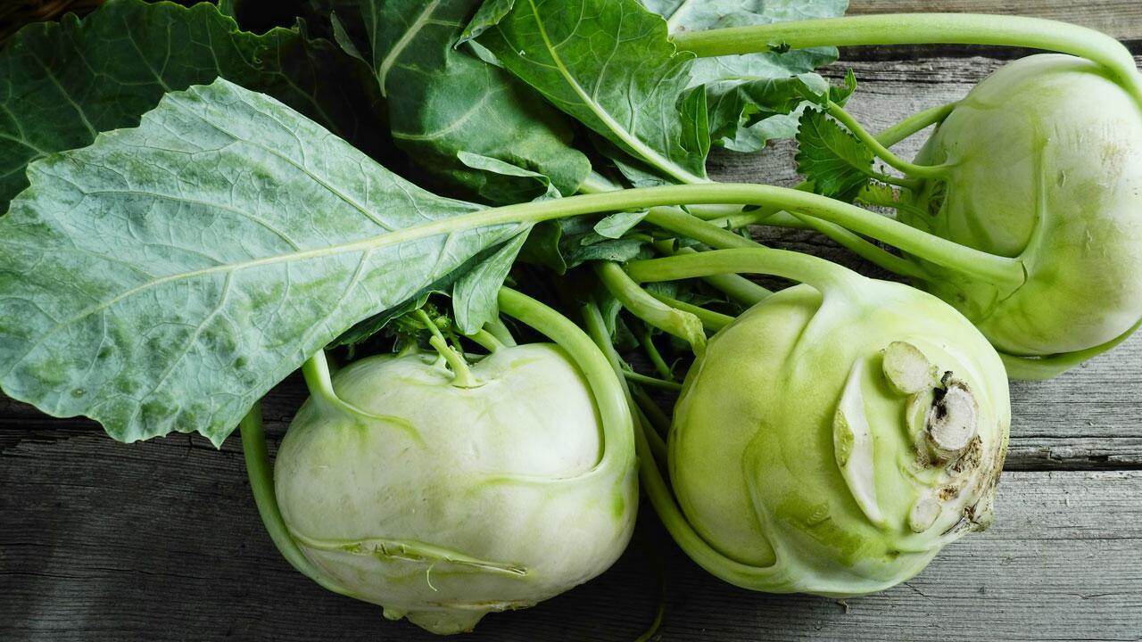 Kohlrabiblätter sind essbar: Wie man sie verwerten kann