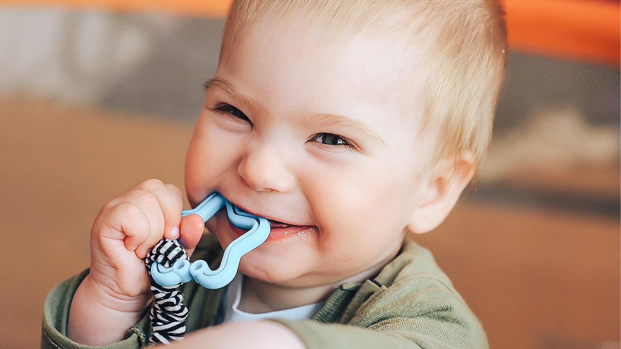 Beißringe im Test: Zahnungshilfen für Babys besser als früher Beißringe im Test: Zahnungshilfen für Babys besser als früher